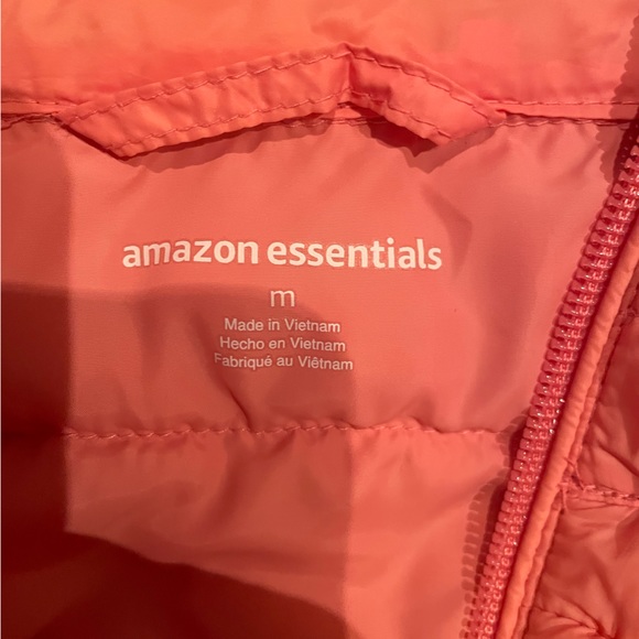 Sz M Pink Packable Vest - Picture 4 of 5